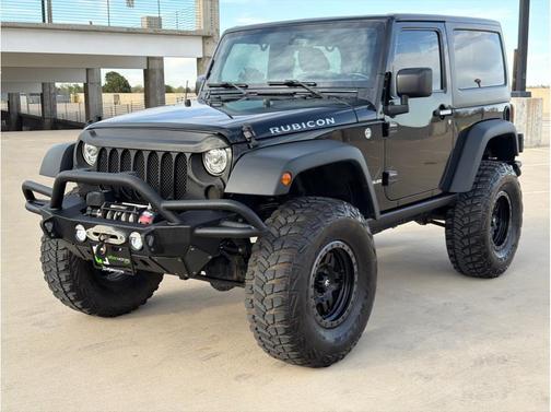 Black Clearcoat 2017 Jeep Wrangler Rubicon