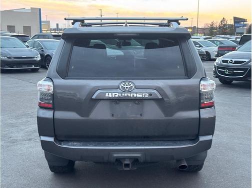 2016 Toyota 4Runner SR5 Premium