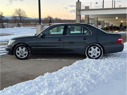 2005 Lexus LS 430 Base