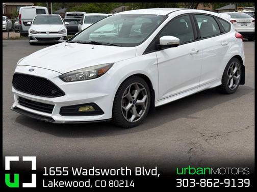 Race Red 2015 Ford Focus ST