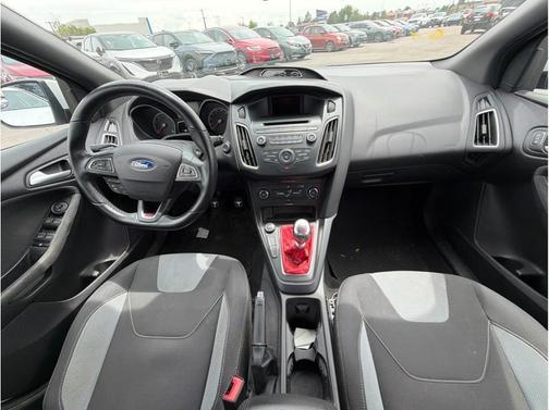 Race Red 2015 Ford Focus ST