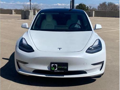 2020 Tesla Model 3 Standard Range Plus
