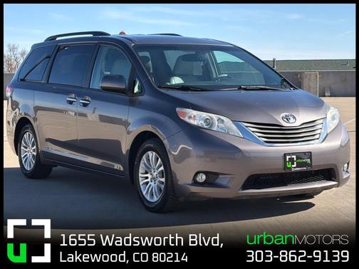2012 Toyota Sienna XLE