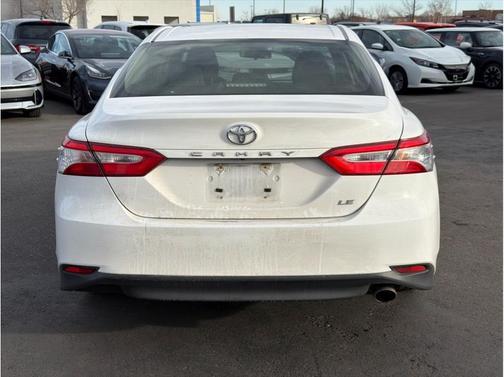 2018 Toyota Camry LE