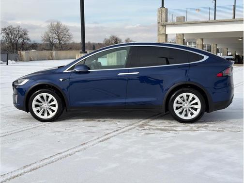 2018 Tesla Model X 75D