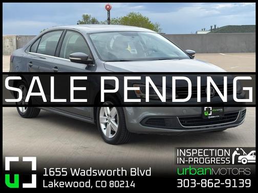 Platinum Gray Metallic 2013 Volkswagen Jetta TDI