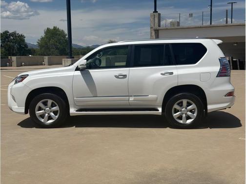 Starfire Pearl 2015 Lexus GX 460 Base
