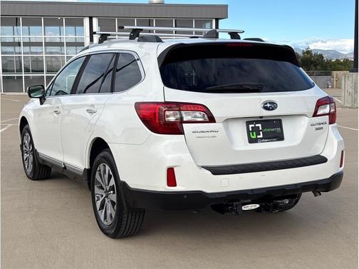 2017 Subaru Outback 3.6R Touring