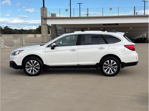 2017 Subaru Outback 3.6R Touring