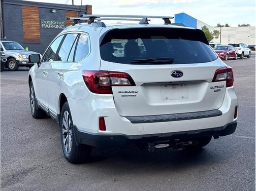 2017 Subaru Outback 3.6R Touring