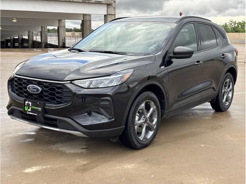 Agate Black Metallic 2025 Ford Escape ST-Line