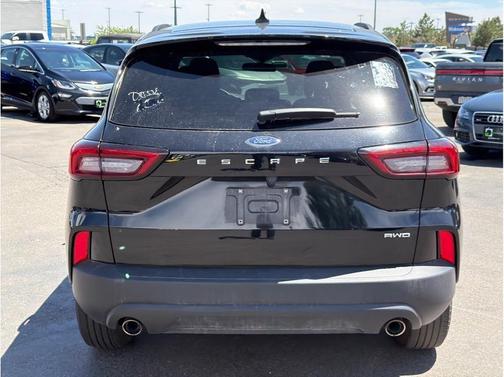Agate Black Metallic 2025 Ford Escape ST-Line