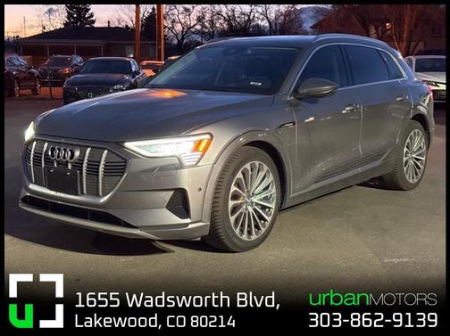 2019 Audi e-tron Premium Plus