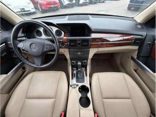 Gold 2010 Mercedes-Benz GLK-Class GLK 350 4MATIC