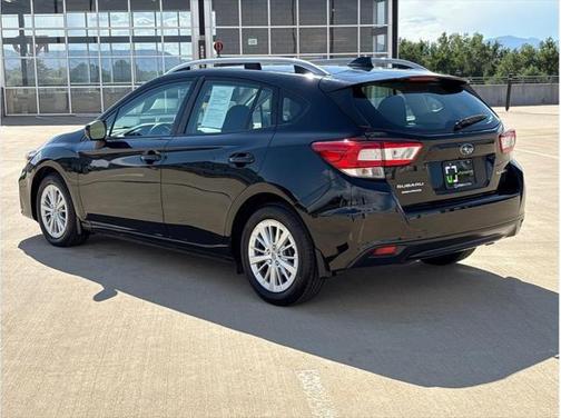 2018 Subaru Impreza 2.0i Premium