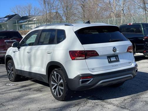 2022 Volkswagen Taos 1.5T SE