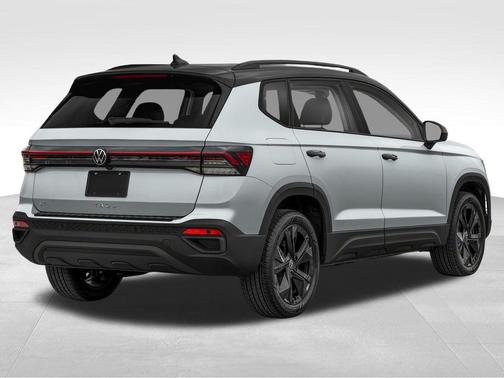 Monument Gray w/Deep Black Roof 2026 Volkswagen Taos SE Black