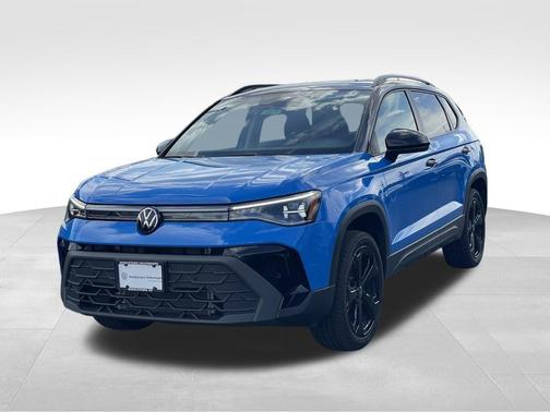 2025 Volkswagen Taos 1.5T SE Black