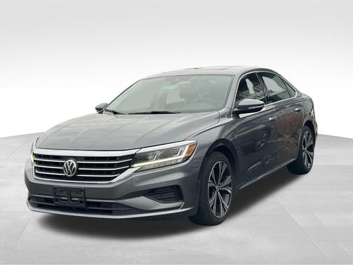 2020 Volkswagen Passat 2.0T SE