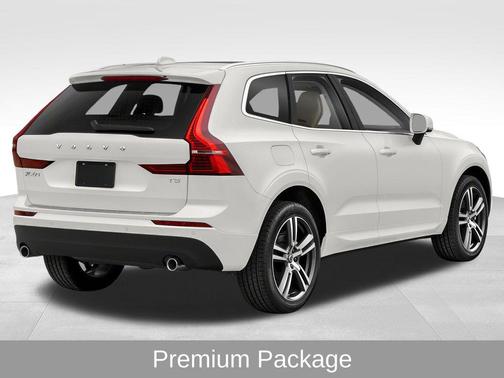 2021 Volvo XC60 T5 Momentum