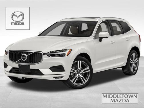 2021 Volvo XC60 T5 Momentum