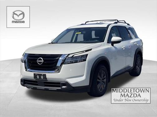 2022 Nissan Pathfinder SV 4WD