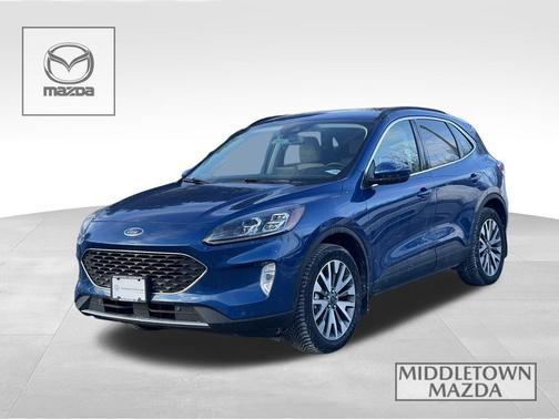 2022 Ford Escape Titanium