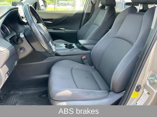 2022 Toyota Venza LE