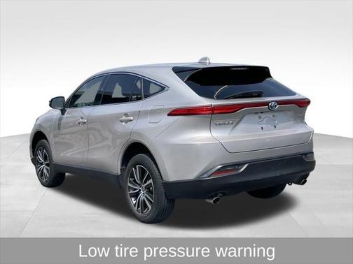 2022 Toyota Venza LE