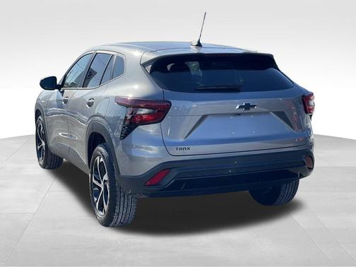2025 Chevrolet Trax FWD 1RS