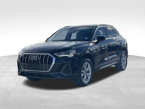 2023 Audi Q3 Premium 45 TFSI S line quattro Tiptronic