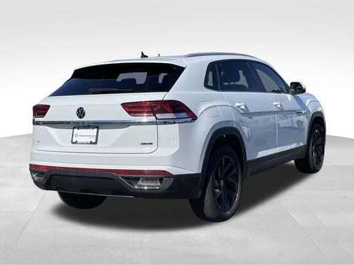 2022 Volkswagen Atlas Cross Sport 2.0T SE w/Technology 4MOTION