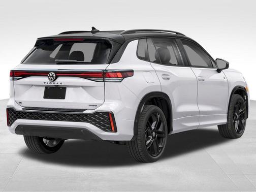 2025 Volkswagen Tiguan 2.0T SE R-Line Black 4MOTION