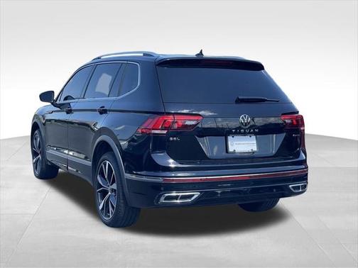 2024 Volkswagen Tiguan 2.0T SEL R-Line 4MOTION