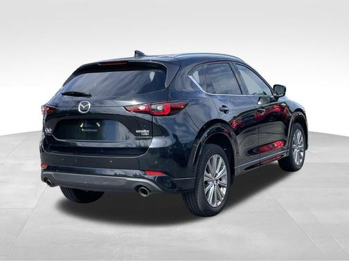 2022 Mazda CX-5 Signature