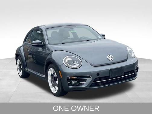 2019 Volkswagen Beetle 2.0T SE