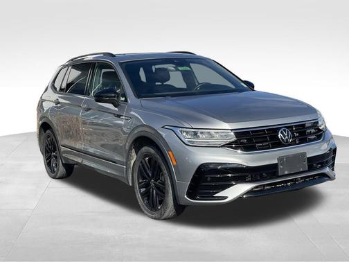 2022 Volkswagen Tiguan 2.0T SE R-Line Black 4MOTION
