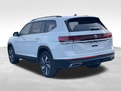 2025 Volkswagen Atlas 2.0T SE w/Technology 4MOTION