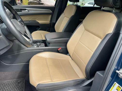 2022 Volkswagen Atlas Cross Sport 3.6L V6 SE w/Technology