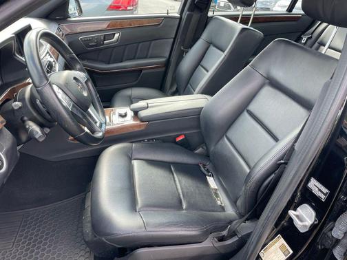 2013 Mercedes-Benz E-Class 4MATIC