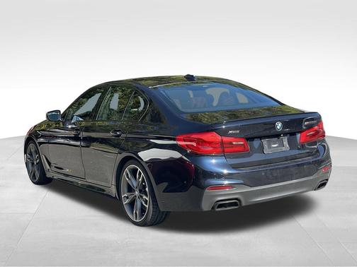 Carbon Black Metallic 2020 BMW M550 i Xdrive