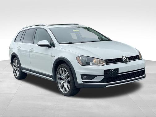 2017 Volkswagen Golf Alltrack 4Motion