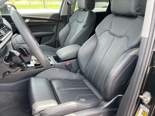 2024 Audi Q5 45 S line Premium Plus