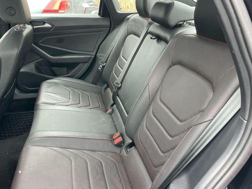 2024 Volkswagen Jetta GLI 2.0T Autobahn