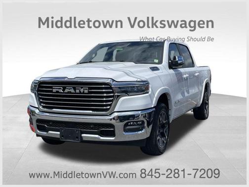 Bright White Clearcoat 2026 RAM 1500 Laramie