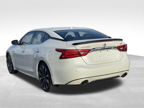 2017 Nissan Maxima 3.5 SR