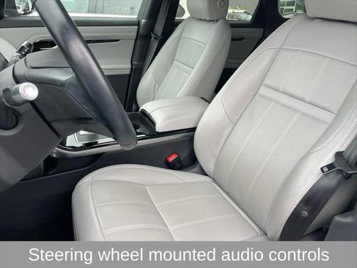 2022 Land Rover Range Rover Evoque SE