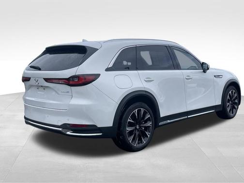 2024 Mazda CX-90 PHEV Premium