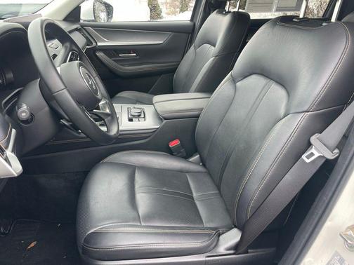 2024 Mazda CX-90 PHEV Premium