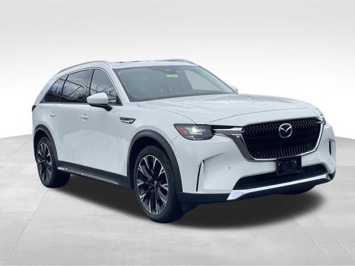2024 Mazda CX-90 PHEV Premium